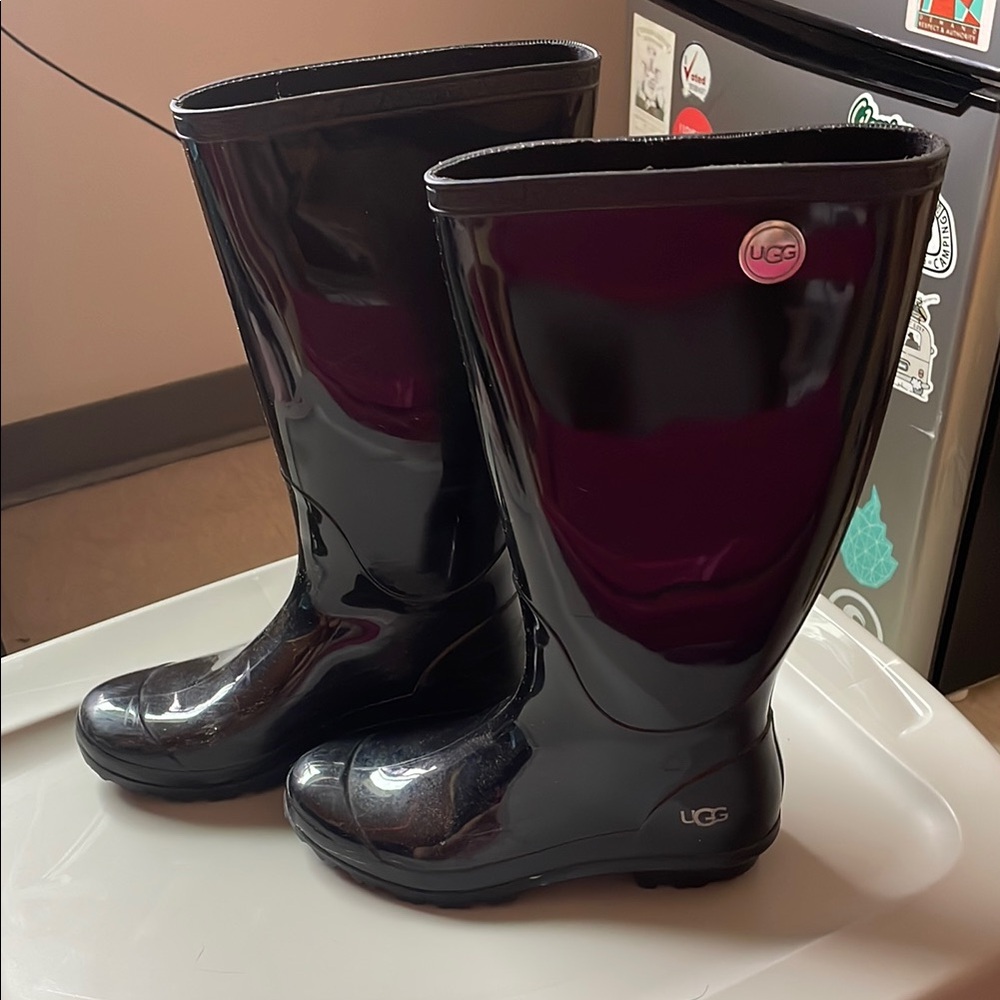 UGG Glossy Black Rain Boots